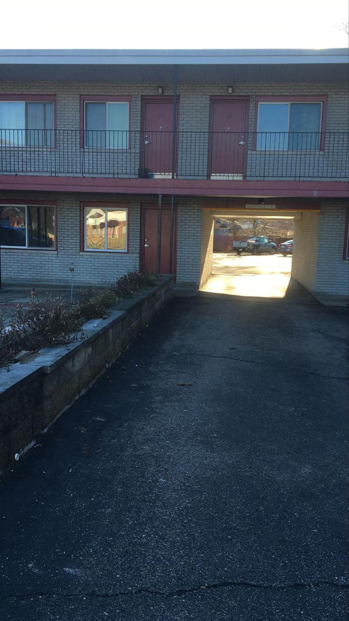 Dorchester Motel Farmington Hills Buitenkant foto